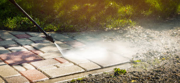 Best Pool Deck Cleaning  in Antioch, CA